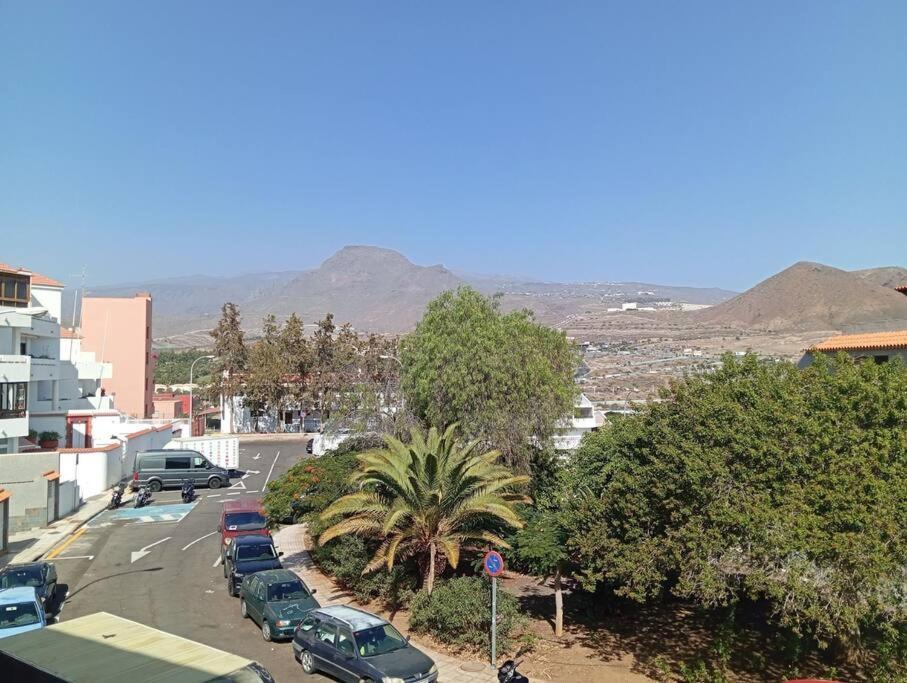 Muy Bonito Piso En Los Cristianos Centro Exterior foto